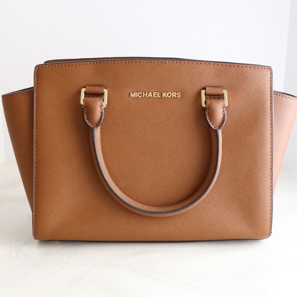 Michael Kors Leather Purse